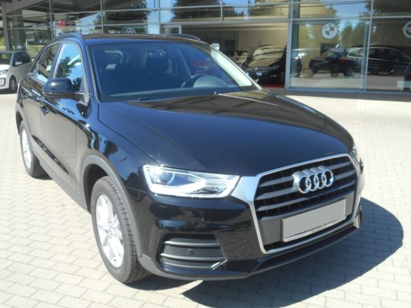 acheter voiture Audi Q3 Essence moins cher