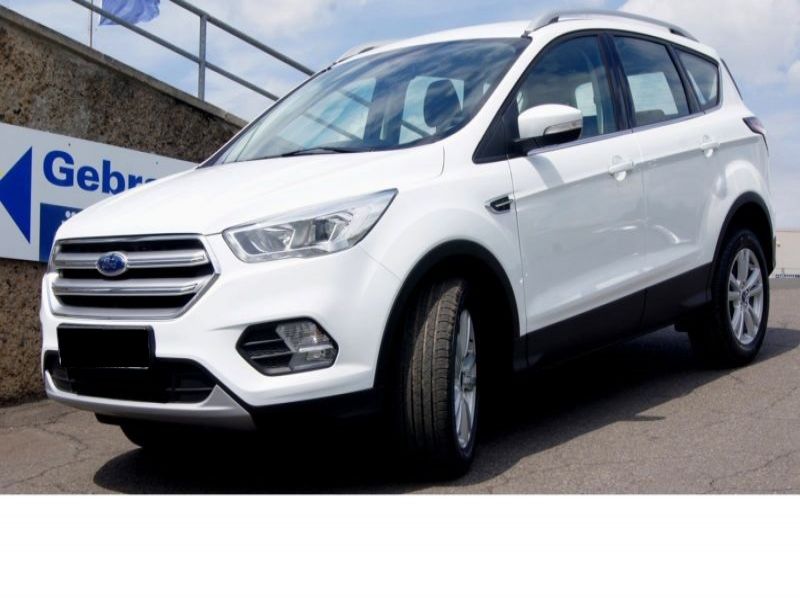 acheter voiture Ford Kuga Essence moins cher