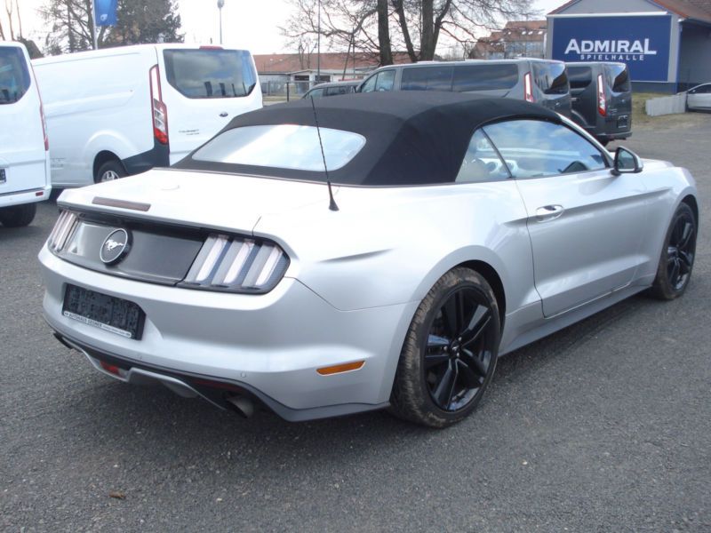 Vente voiture Ford Mustang Essence moins cher - photo 3