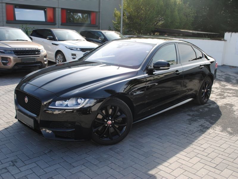 acheter voiture Jaguar XF Essence moins cher