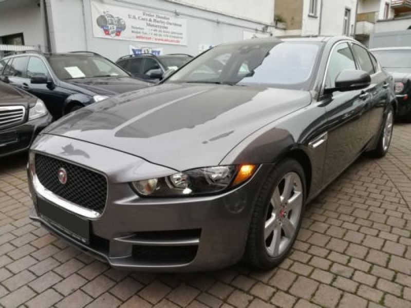 acheter voiture Jaguar XE Essence moins cher