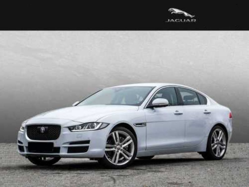 acheter voiture Jaguar XE Essence moins cher