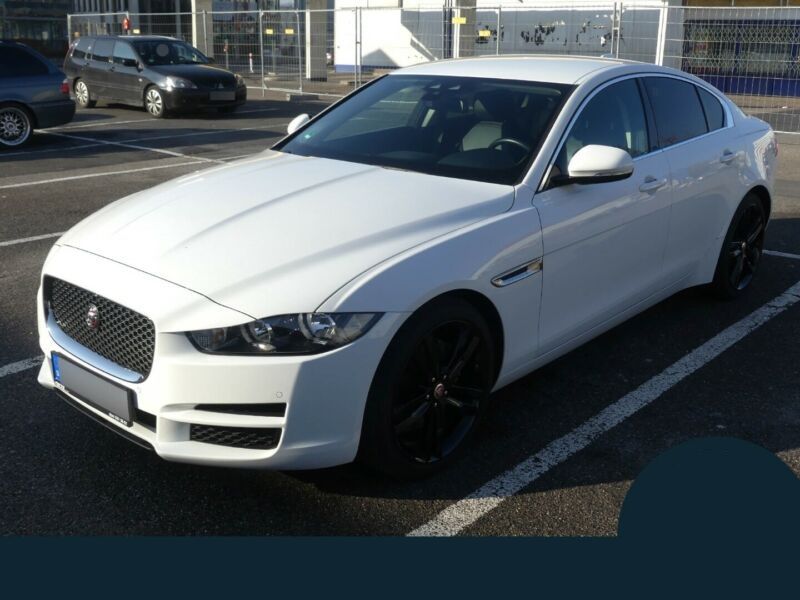 acheter voiture Jaguar XE Diesel moins cher