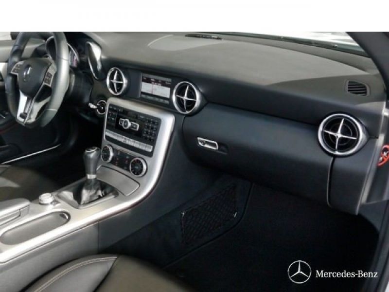 Vente voiture Mercedes SLK Essence moins cher - photo 2