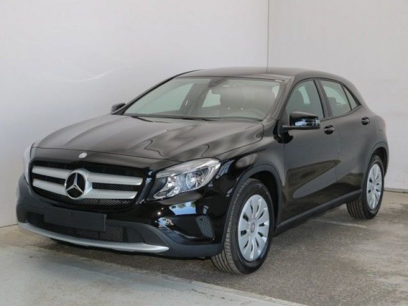 acheter voiture Mercedes GLA Essence moins cher