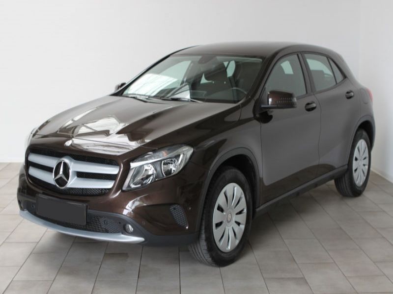 acheter voiture Mercedes GLA Essence moins cher