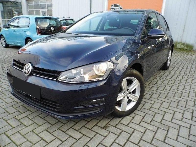 acheter voiture Volkswagen Golf Essence moins cher