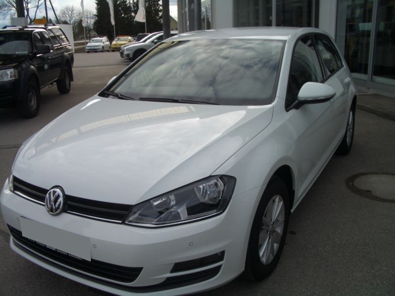 acheter voiture Volkswagen Golf Essence moins cher