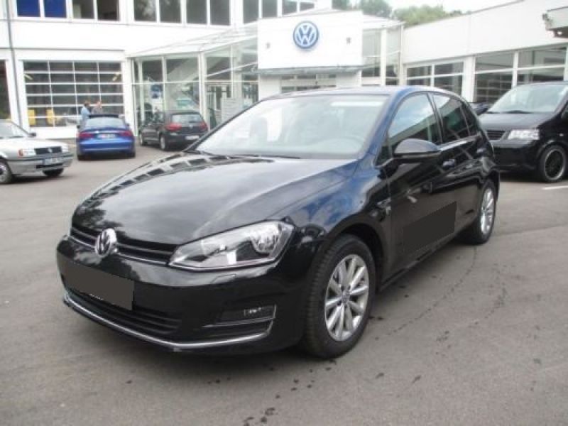 acheter voiture Volkswagen Golf Essence moins cher