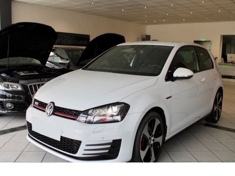 acheter voiture Volkswagen Golf Essence moins cher