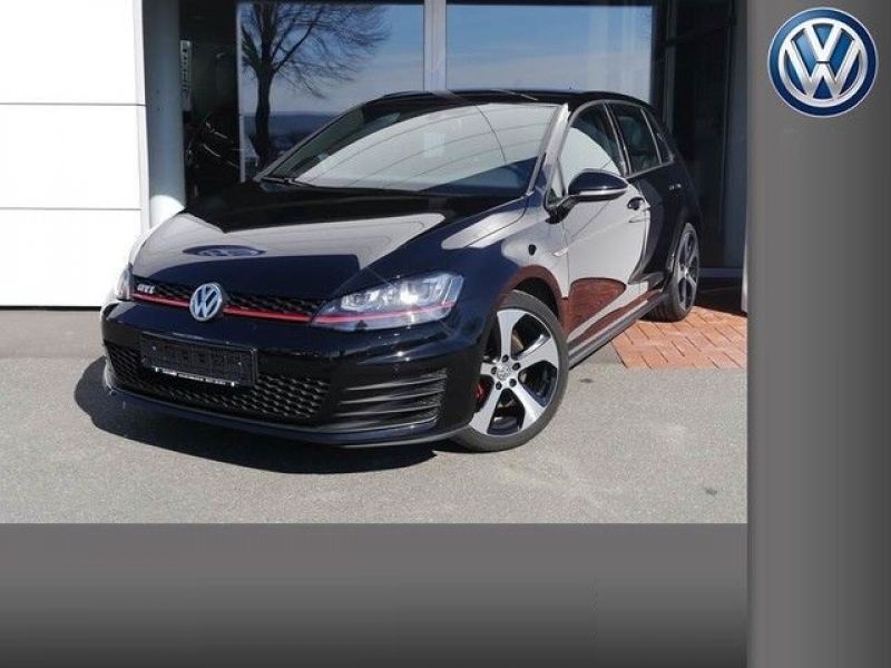 acheter voiture Volkswagen Golf Essence moins cher