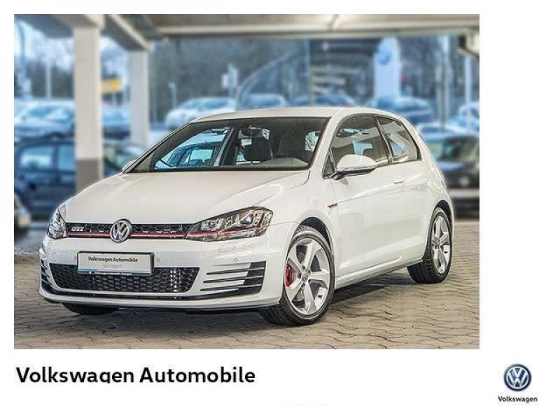 acheter voiture Volkswagen Golf Essence moins cher