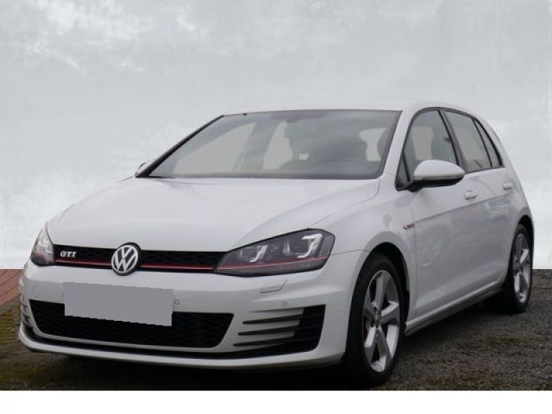 acheter voiture Volkswagen Golf Essence moins cher