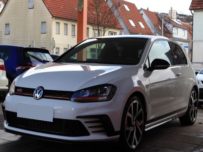 acheter voiture Volkswagen Golf Essence moins cher