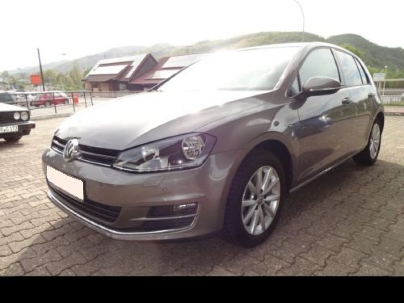 acheter voiture Volkswagen Golf Essence moins cher