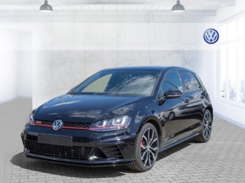 acheter voiture Volkswagen Golf Essence moins cher