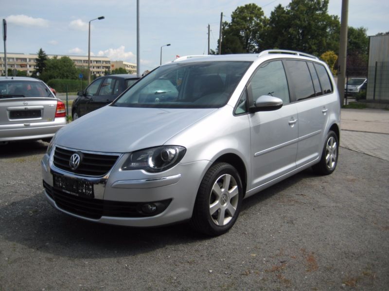 acheter voiture Volkswagen Touran Diesel moins cher