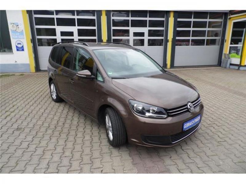 acheter voiture Volkswagen Touran Essence moins cher