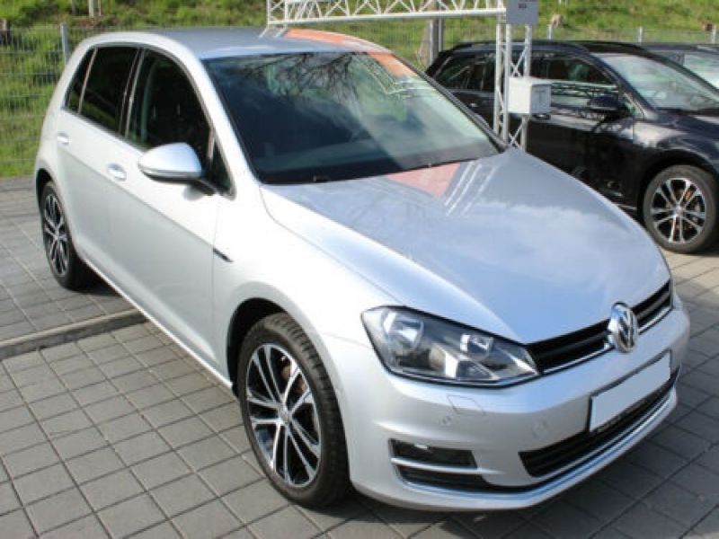 acheter voiture Volkswagen Golf Essence moins cher