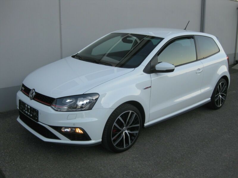 acheter voiture Volkswagen Polo Essence moins cher