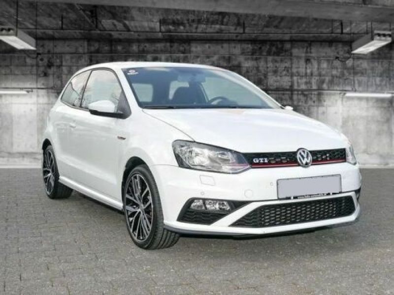 acheter voiture Volkswagen Polo Essence moins cher