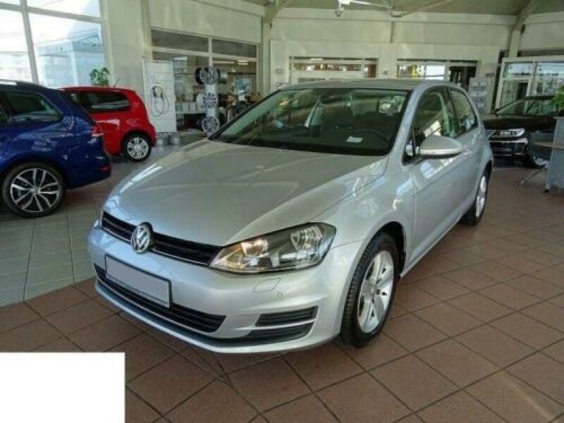 acheter voiture Volkswagen Golf Essence moins cher